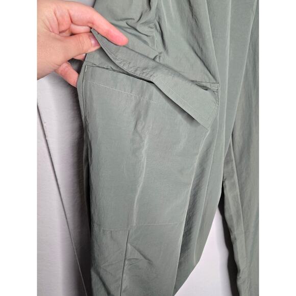 Gymshark Green Cargo Pants - Picture 7 of 11